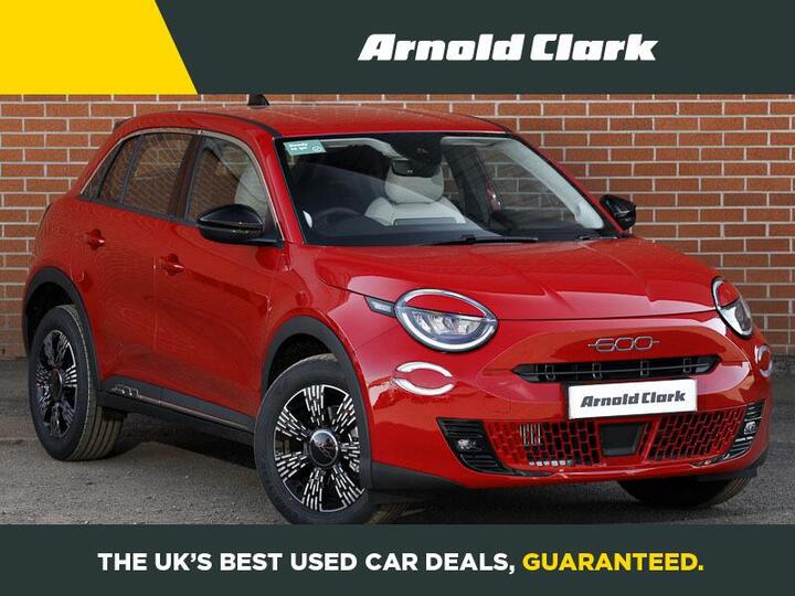 Fiat 600 1.2 MHEV E-DCT Euro 6 (s/s) 5dr