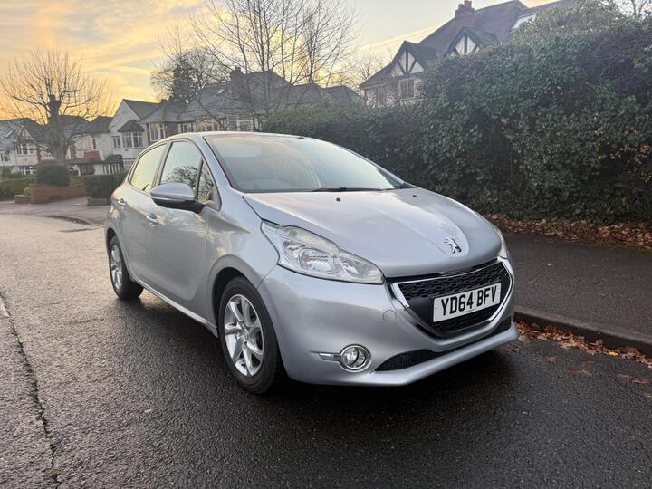 Peugeot 208 1.0 VTi PureTech Active Euro 5 5dr