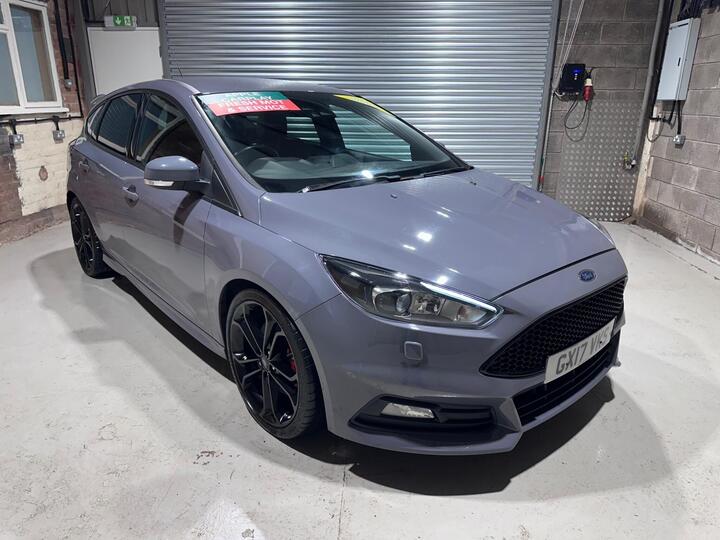 Ford Focus 2.0T EcoBoost ST-3 Euro 6 (s/s) 5dr