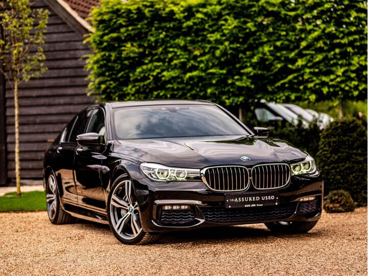 BMW 7 SERIES 4.4 750i V8 M Sport Auto Euro 6 (s/s) 4dr