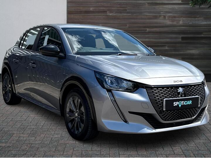 Peugeot E-208 50kWh Allure Auto 5dr Peugeot E-208 50kWh Allure Auto 5dr