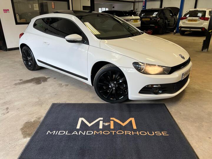 Volkswagen Scirocco 2.0 TSI GT DSG Euro 4 3dr