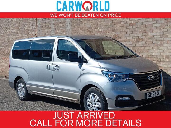 Hyundai I800 2.5 CRDi SE Euro 6 5dr Hyundai I800 2.5 CRDi SE Euro 6 5dr