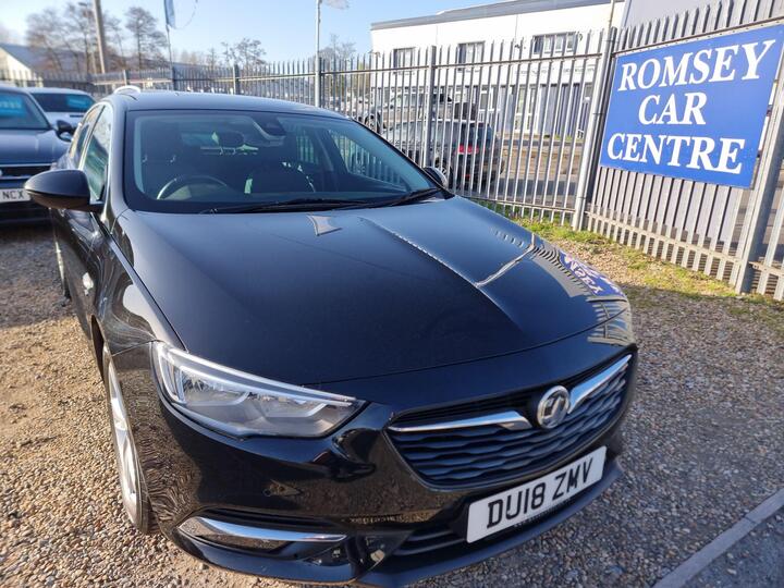 Vauxhall Insignia 1.5i Turbo SRi Grand Sport Euro 6 (s/s) 5dr Vauxhall Insignia 1.5i Turbo SRi Grand Sport Euro 6 (s/s) 5dr