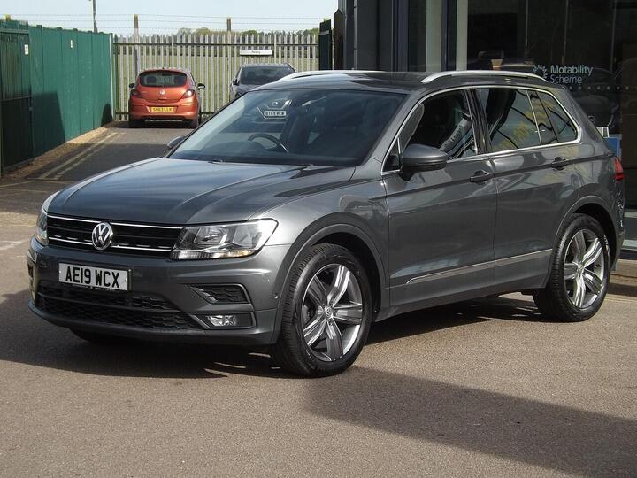 Volkswagen Tiguan 2.0 TDI Match DSG Euro 6 (s/s) 5dr