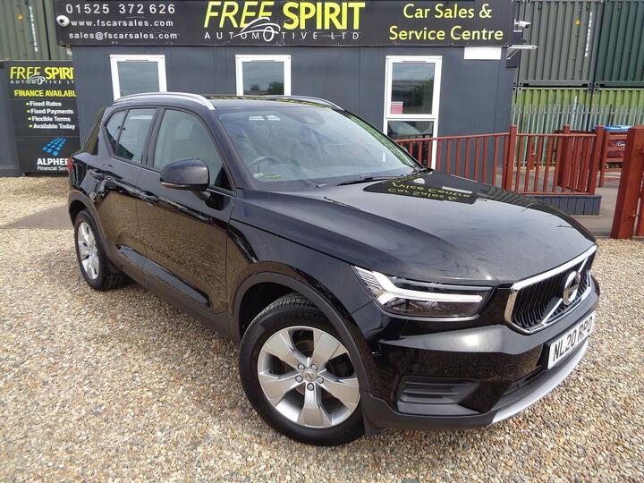 Volvo XC40 1.5 T3 Momentum Euro 6 (s/s) 5dr