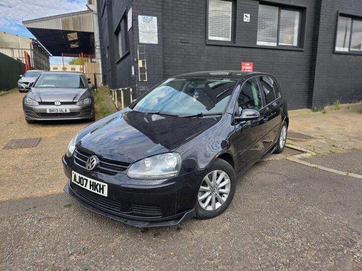 Volkswagen Golf 1.6 FSI Match 5dr
