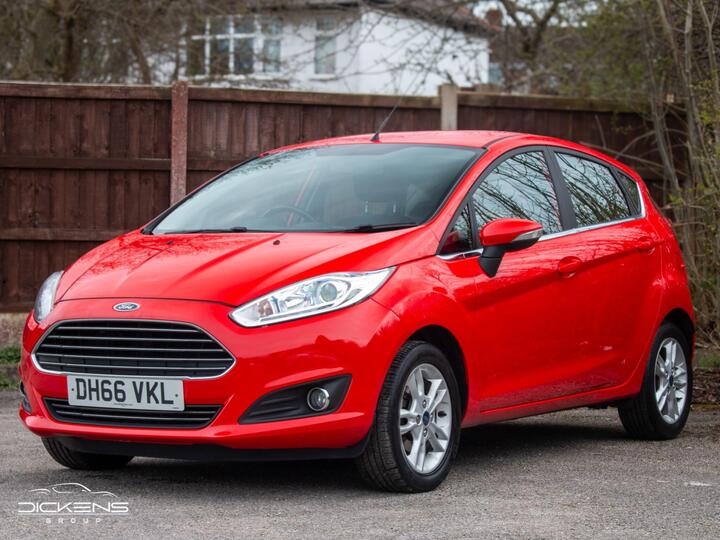 Ford Fiesta 1.25 Zetec Euro 6 5dr