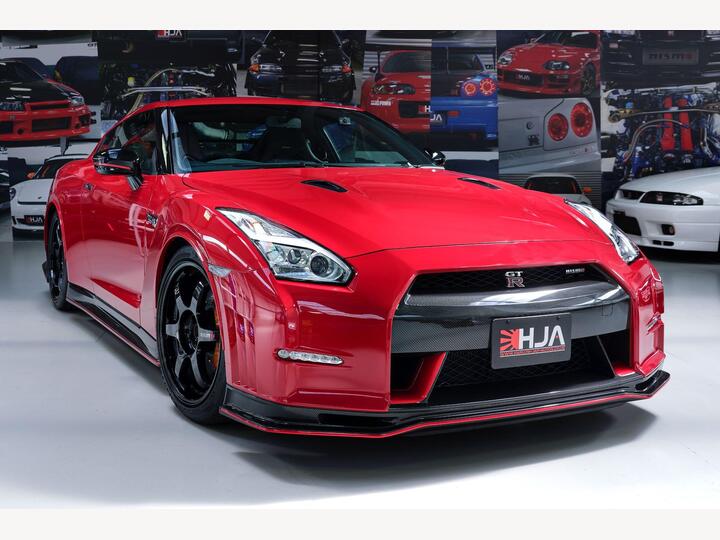 Nissan GT-R Nismo (MY16) JPN