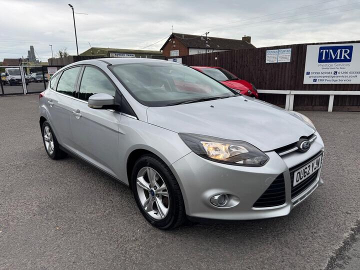 Ford Focus 1.6 Zetec Powershift Euro 5 5dr