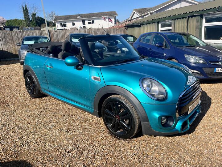 MINI Convertible 1.5 Cooper Euro 6 (s/s) 2dr