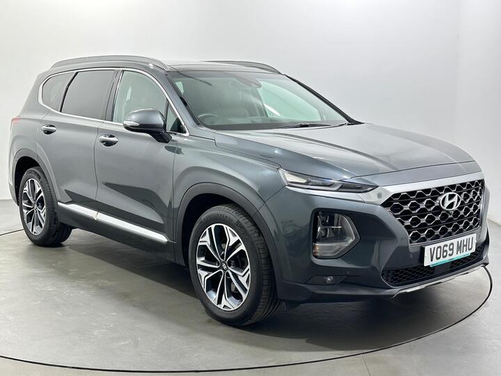 Hyundai Santa Fe 2.2 CRDi Premium SE Auto 4WD Euro 6 (s/s) 5dr 7 Seat Hyundai Santa Fe 2.2 CRDi Premium SE Auto 4WD Euro 6 (s/s) 5dr 7 Seat