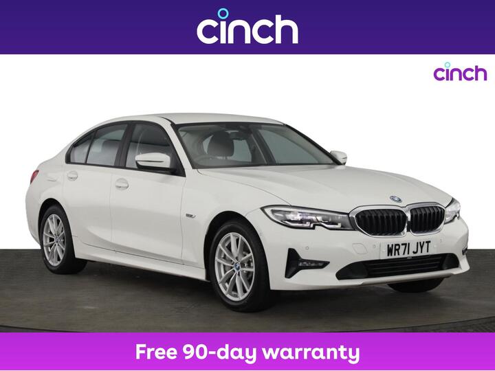 BMW 3 Series 2.0 330e 12kWh SE Pro Auto Euro 6 (s/s) 4dr BMW 3 Series 2.0 330e 12kWh SE Pro Auto Euro 6 (s/s) 4dr