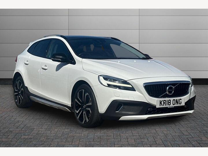 Volvo V40 Cross Country 1.5 T3 Pro Auto Euro 6 (s/s) 5dr
