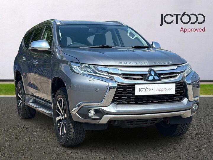 Mitsubishi Shogun Sport 4