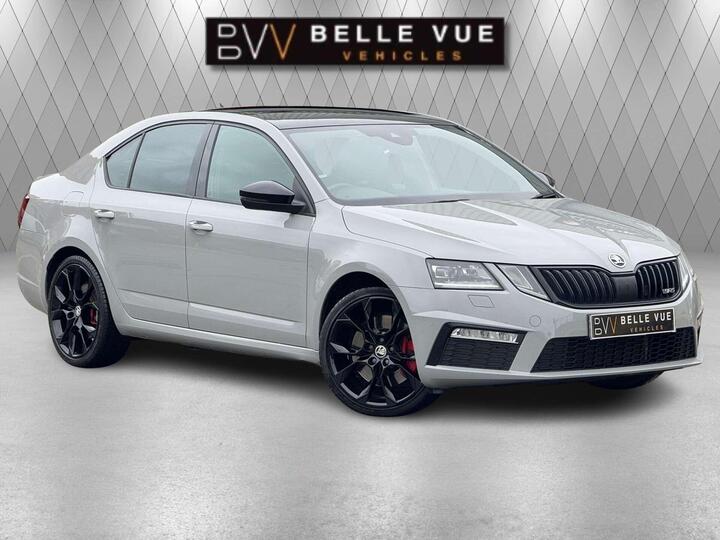 Skoda OCTAVIA 2.0 TSI VRS DSG Euro 6 (s/s) 5dr Skoda OCTAVIA 2.0 TSI VRS DSG Euro 6 (s/s) 5dr