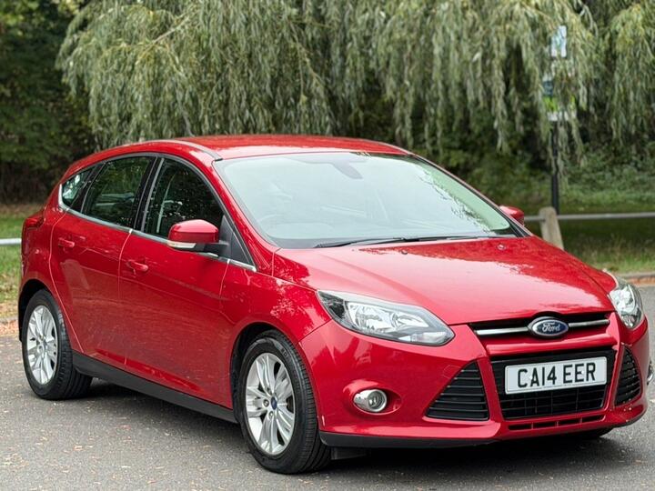 Ford Focus 1.6 Titanium Navigator Powershift Euro 5 5dr