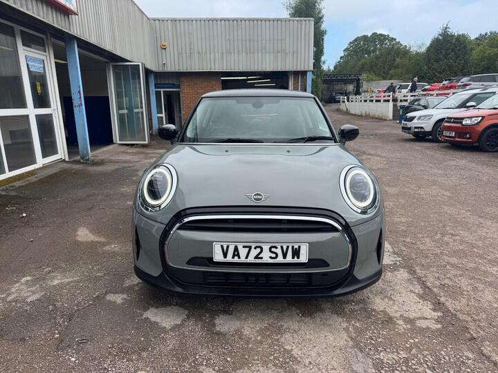 MINI Hatch 1.5 Cooper Classic Steptronic Euro 6 (s/s) 3dr