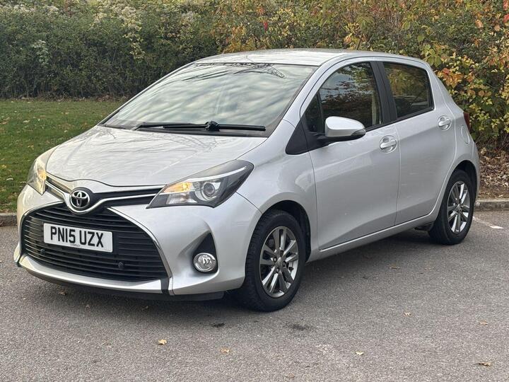 Toyota YARIS 1.33 Dual VVT-i Icon Euro 5 5dr Euro 5