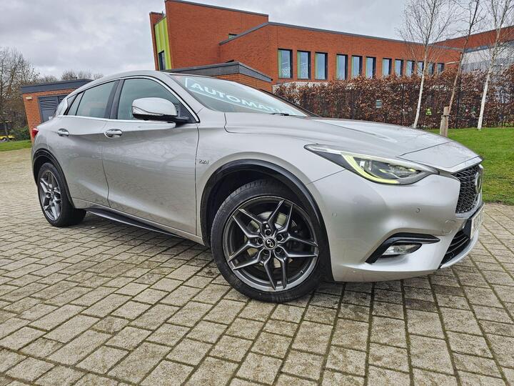 Infiniti Q30 2.2d Premium DCT Euro 6 (s/s) 5dr
