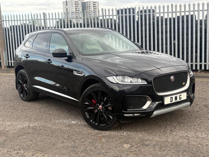 Jaguar F-PACE 3.0 D300 V6 S Auto AWD Euro 6 (s/s) 5dr