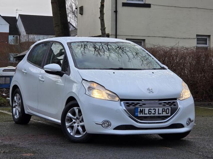 Peugeot 208 DIESEL HATCHBACK 1.4 E-HDi Active EGC Euro 5 (s/s) 5dr