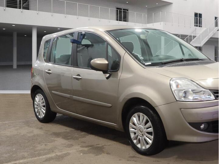 Renault Grand Modus 1.6 VVT Dynamique Auto Euro 5 5dr