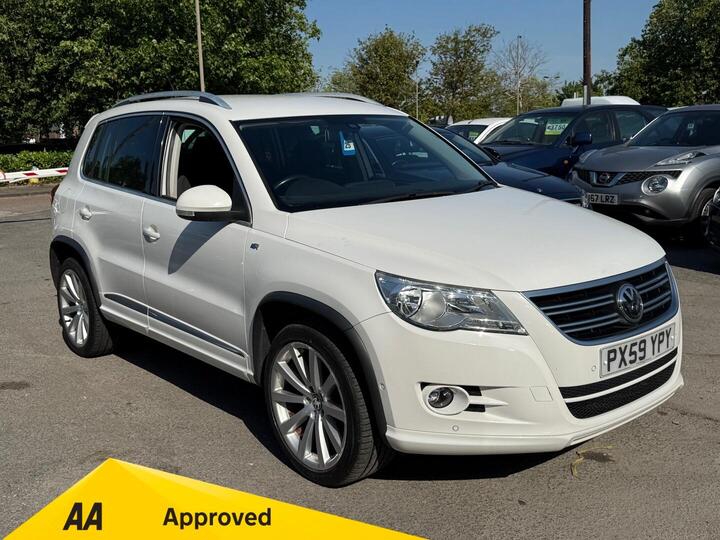 Volkswagen Tiguan 2.0 TDI R-Line 4WD Euro 5 5dr