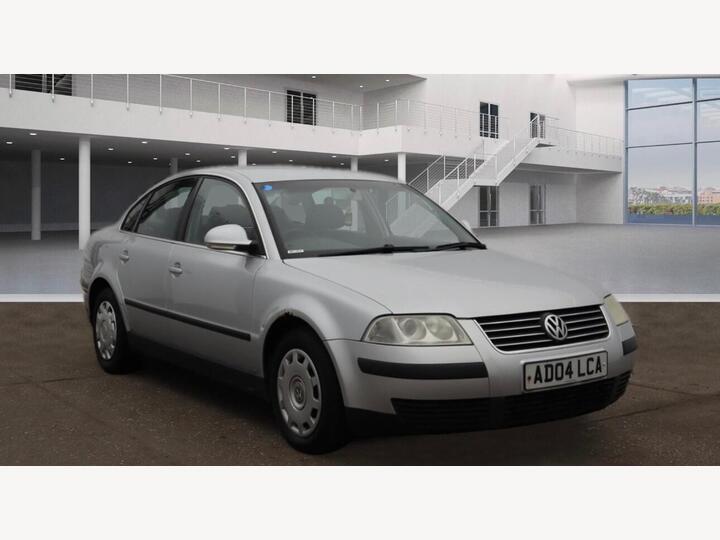 Volkswagen Passat 2.0 S 4dr
