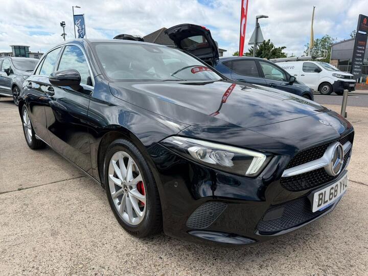 Mercedes-Benz A Class 1.5 A180d Sport (Executive) 7G-DCT Euro 6 (s/s) 5dr