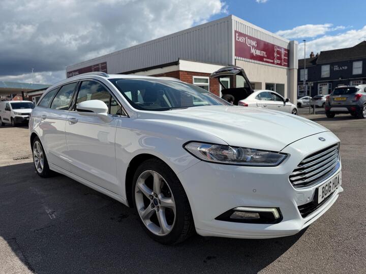 Ford Mondeo 2.0 TDCi Titanium Euro 6 (s/s) 5dr