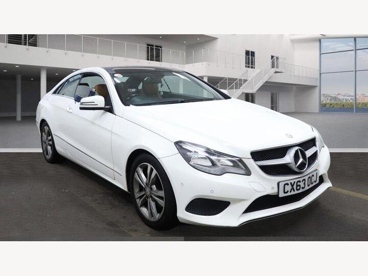 Mercedes-Benz E-CLASS 2.1 E220 CDI SE G-Tronic+ Euro 5 (s/s) 2dr