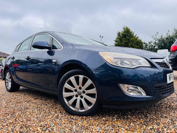 Vauxhall Astra 1.7 CDTi SE Euro 5 5dr