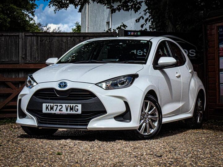 Toyota Yaris 1.5 VVT-h Icon E-CVT Euro 6 (s/s) 5dr