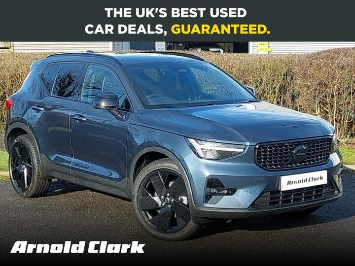 Volvo XC40 2.0 B3 MHEV Plus Black Edition DCT Auto Euro 6 (s/s) 5dr