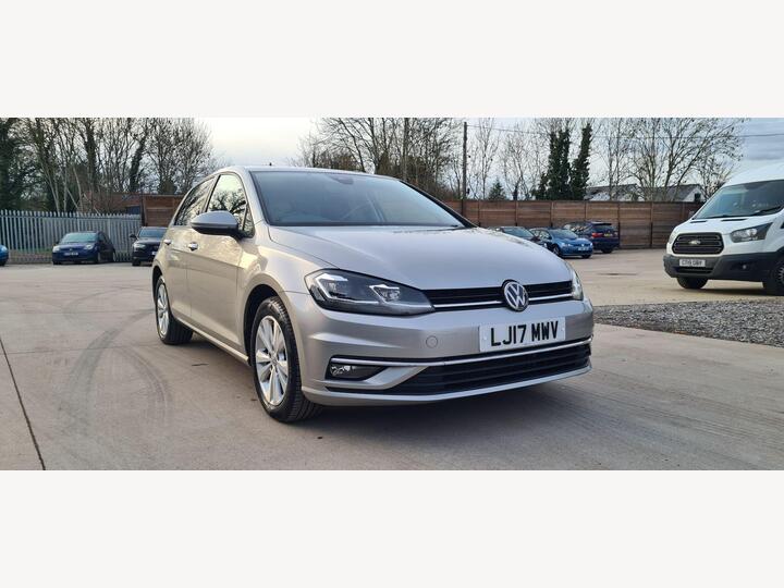 Volkswagen Golf 1.4 TSI BlueMotion Tech Match DSG Euro 6 (s/s) 5dr Volkswagen Golf 1.4 TSI BlueMotion Tech Match DSG Euro 6 (s/s) 5dr