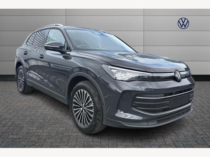 Volkswagen Tiguan 1.5 ETSI MHEV Match DSG Euro 6 (s/s) 5dr