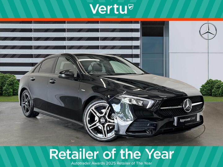 Mercedes-Benz A Class 1.3 A180 AMG Line Edition (Premium) 7G-DCT Euro 6 (s/s) 4dr