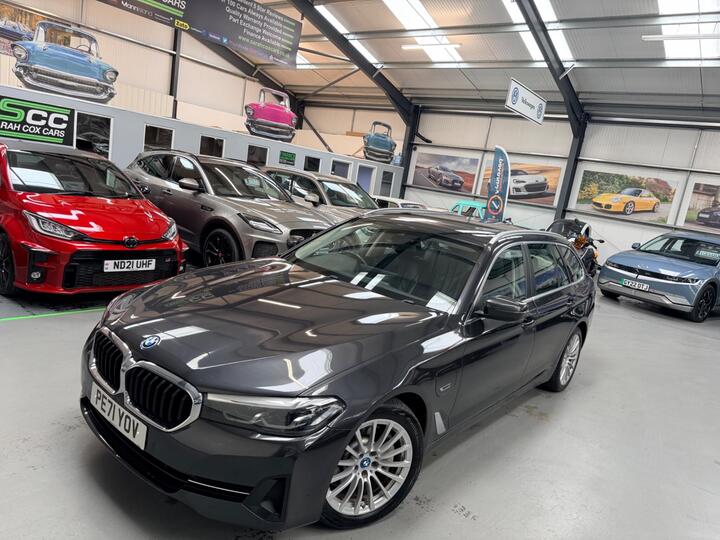 BMW 5 Series 2.0 530e 12kWh SE Touring Steptronic XDrive Euro 6 (s/s) 5dr