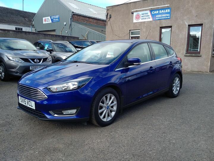 Ford Focus 2.0 TDCi Titanium Euro 6 (s/s) 5dr