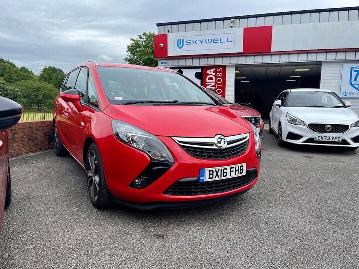 Vauxhall Zafira Tourer 1.6 CDTi EcoFLEX SRi Euro 6 (s/s) 5dr Vauxhall Zafira Tourer 1.6 CDTi EcoFLEX SRi Euro 6 (s/s) 5dr