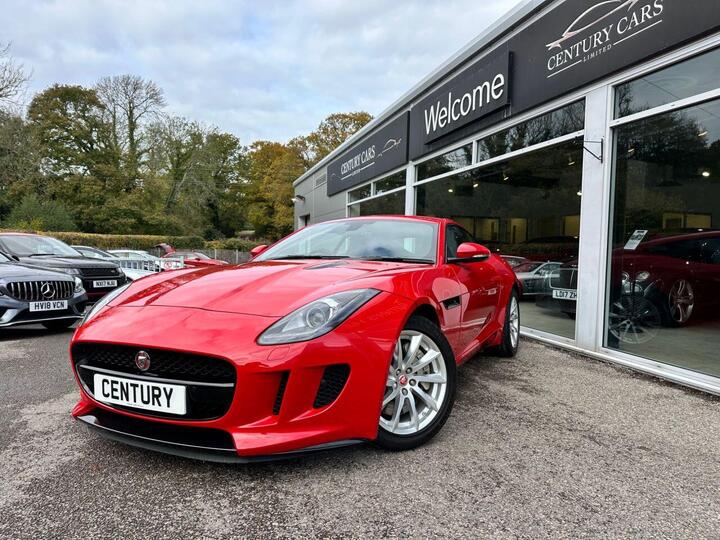 Jaguar F-TYPE 3.0 V6 Auto Euro 6 (s/s) 2dr Jaguar F-TYPE 3.0 V6 Auto Euro 6 (s/s) 2dr