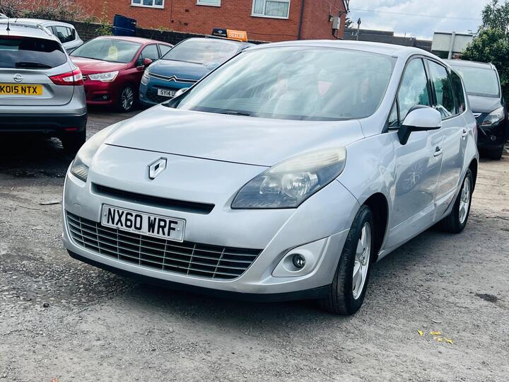 Renault Grand Scenic 1.5 DCi Dynamique TomTom Euro 4 5dr Renault Grand Scenic 1.5 DCi Dynamique TomTom Euro 4 5dr