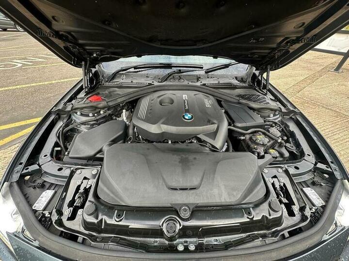 BMW 3 Series 2.0 320i M Sport Auto Euro 6 (s/s) 4dr BMW 3 Series 2.0 320i M Sport Auto Euro 6 (s/s) 4dr