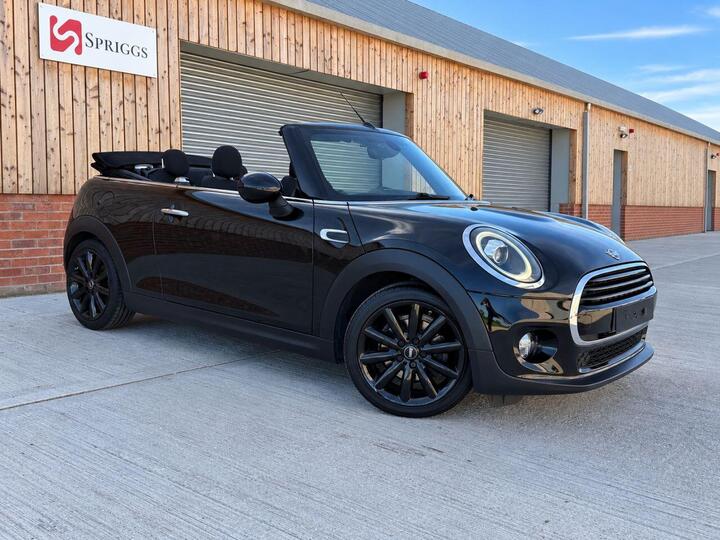 MINI CONVERTIBLE 1.5 Cooper Euro 6 (s/s) 2dr
