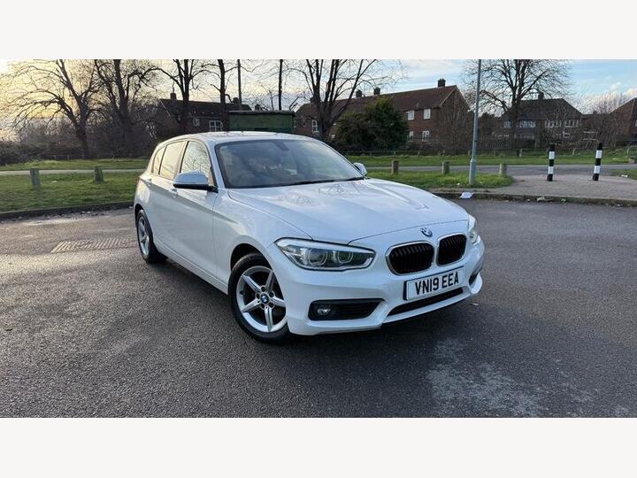 BMW 1 SERIES 1.5 118i SE Business Auto Euro 6 (s/s) 5dr