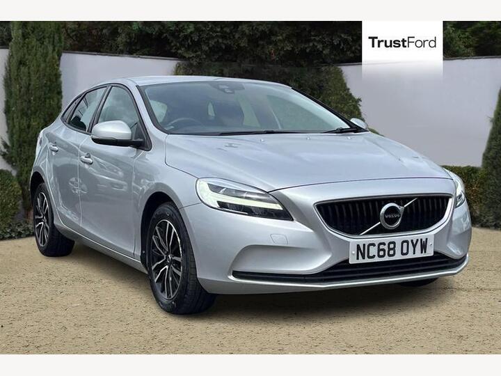 Volvo V40 2.0 T2 GPF Momentum Euro 6 (s/s) 5dr