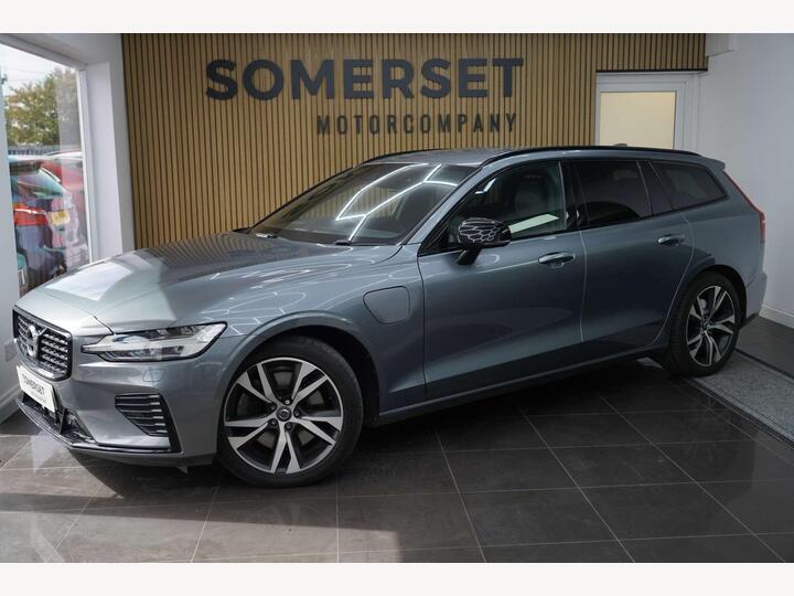 Volvo V60 2.0h T6 Recharge 11.6kWh R-Design Auto AWD Euro 6 (s/s) 5dr