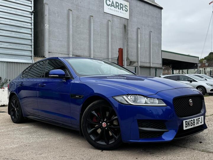 Jaguar XF 2.0d R-Sport Auto AWD Euro 6 (s/s) 4dr