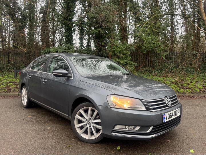 Volkswagen Passat 2.0 TDI BlueMotion Tech Executive DSG Euro 5 (s/s) 4dr